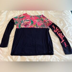 Lilly Pulitzer Finn Top. Breast Cancer Awareness
